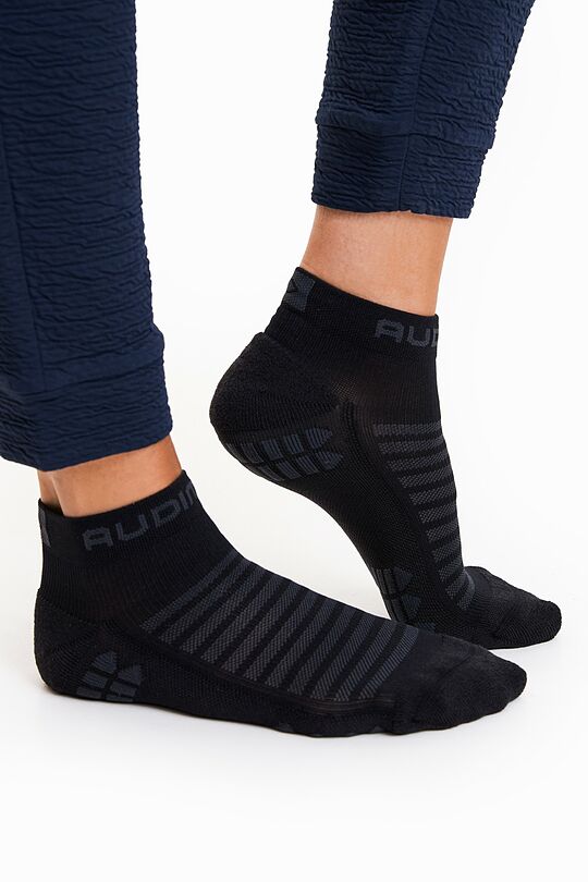 Soma Trumpos sportinės bėgimo kojinės 1 | JUODA | Audimas